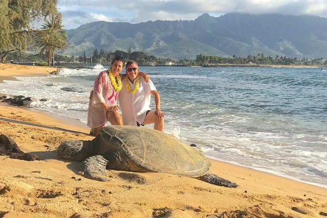 Uniquely Personalized Private Island Tour on Oahu, Hawaii - South Shore Starters: Volcanic Crater Snorkeling, Halona Views, and Photo Time