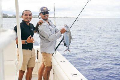 Venture Wildlife Snorkel Charter from Ko Olina - The Venture boat setup: comfortable, not complicated