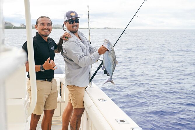 Venture Wildlife Snorkel Charter from Ko Olina - The Venture boat setup: comfortable, not complicated