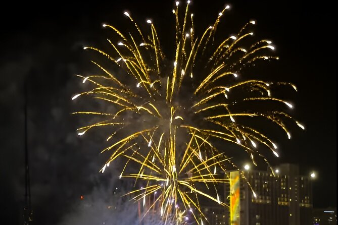 Waikiki Beach Catamaran Friday Night Fireworks Tour - Price and value: is $71 reasonable for this kind of night?