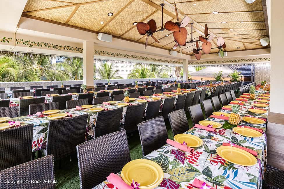 Waikiki: Luau and Buffet w/ optional Rock-A-Hula Show - The Hawaiian Buffet Spread: What You Can Expect to Eat
