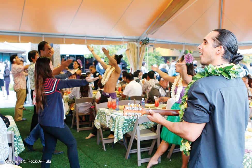 Waikiki: Luau and Buffet w/ optional Rock-A-Hula Show - Hula Dance and a Quick Lesson: More Than Just Watching