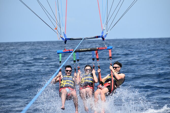 Waikiki: Parasailing in Hawaii - Waikiki Parasailing: What You’re Really Paying For