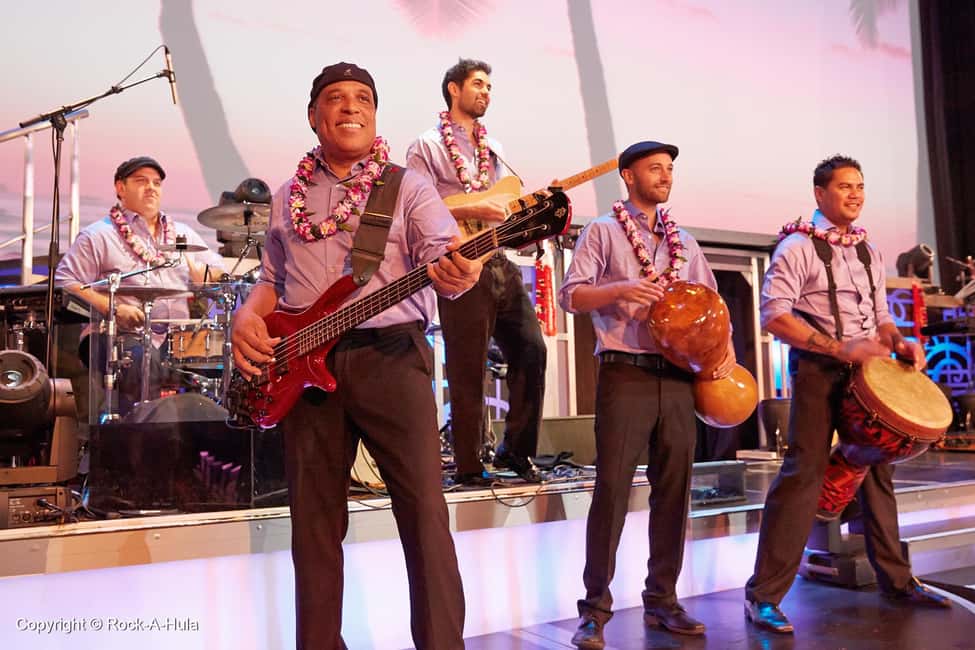 Waikiki: Rock-A-Hula Show Ticket and Buffet Option - What’s actually on stage: hula, Tahitian dance, and fire-knife dancing