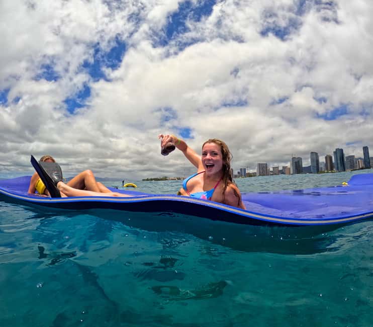 Waikiki Turtle Snorkel Adventure - Underwater viewing + guided snorkeling: how the experience stays beginner-friendly