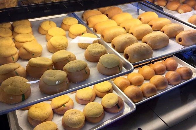 We Go Eat: Secret Aloha Bites Tour - A Honolulu Food Tour Built for Real Hunger